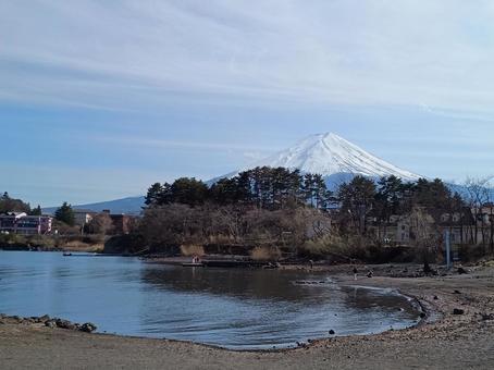 湖と富士 湖と富士の写真