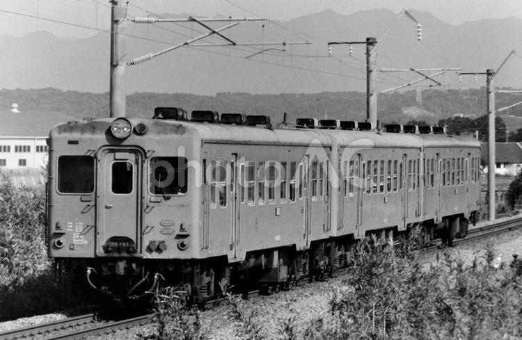 日豊本線を走る20系気動車列車 のりもの,鉄道写真,鉄道車両の写真素材