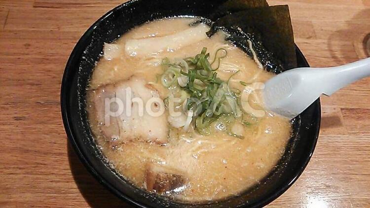 ラーメン ラーメン,美味しい,おいしいの写真素材