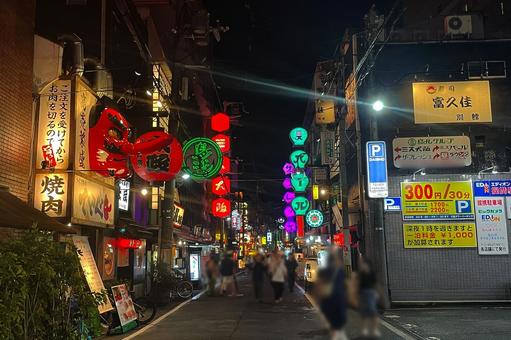 中橋筋線 南向A 79夜 商店街,夜,大阪の写真素材