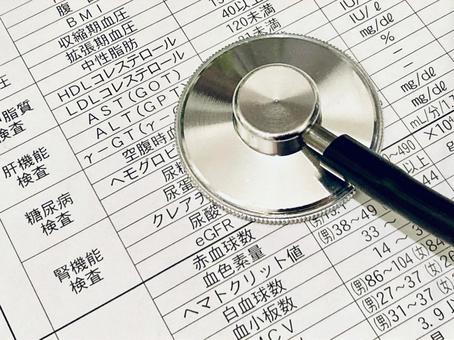 検査項目と聴診器 検査結果,検査,健康診断の写真素材
