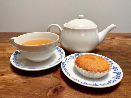 ガレットでティータイム 01 ガレット・ブルトンヌ,スィーツ,厚焼きクッキーの写真素材