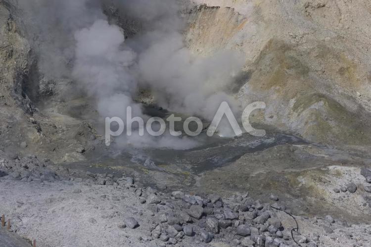 北アルプスの地獄谷② 立山,室堂平,地獄谷の写真素材