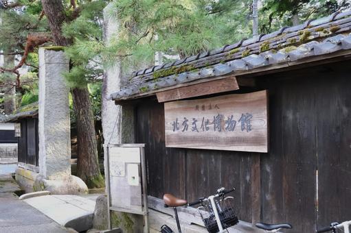 北方文化博物館 外観・入口2新潟県 北方文化博物館 外観・入口2新潟県 入口看板・外観,タグ,北方文化博物館の写真素材