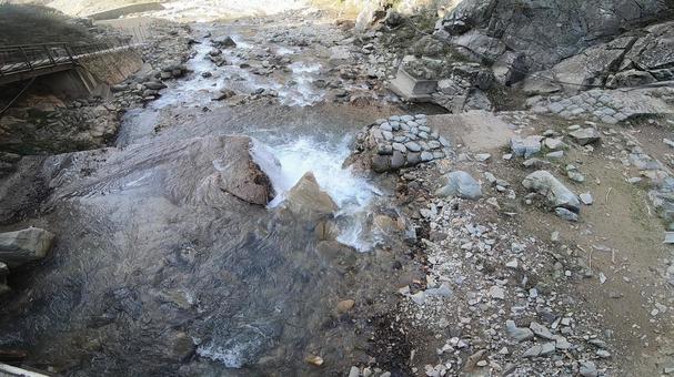 景色（岩）の写真