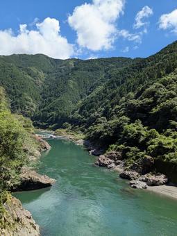 仁淀川(縦) 仁淀川(縦)の写真