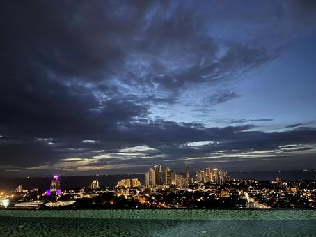 パタヤの夜景 パタヤの夜景の写真