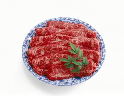 すき焼き用牛肉 皿盛り すき焼き用牛肉 皿盛りの写真
