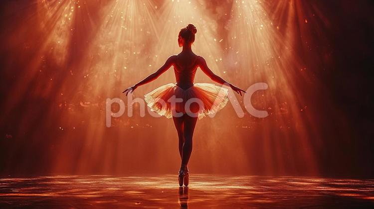 バレリーナが踊る舞台 バレリーナ,踊り,舞台の写真素材