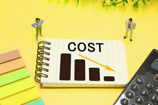 コストカットのイメージ コスト,コストカット,削減の写真素材