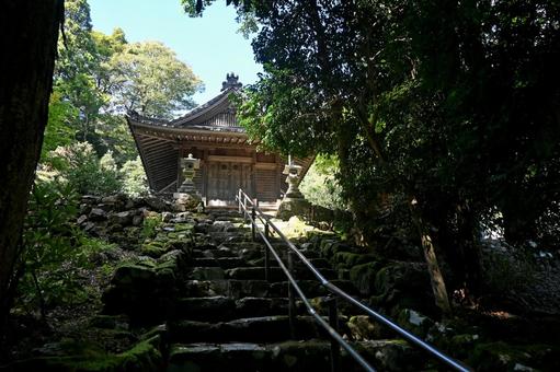 滋賀・長浜市 菅浦 須賀神社 滋賀・長浜市 菅浦 須賀神社 須賀神社,琵琶湖,淳仁天皇の写真素材