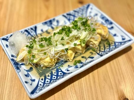 自家製出し巻き玉子 自家製出し巻き玉子,出汁巻き玉子,玉子焼きの写真素材