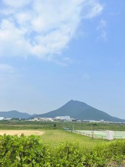 Photo, three up the mountain, near the river fuji, mountain, 