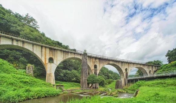 宮守川橋梁 宮守川橋梁 釜石線,宮守川,橋梁の写真素材