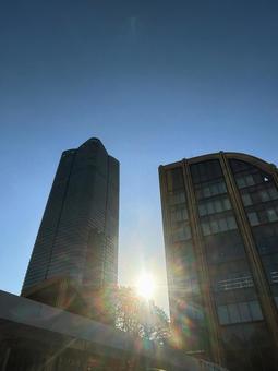 夕空、夕陽、ビル 夕空、夕陽、ビル 夕空,夕陽,ビルの写真素材