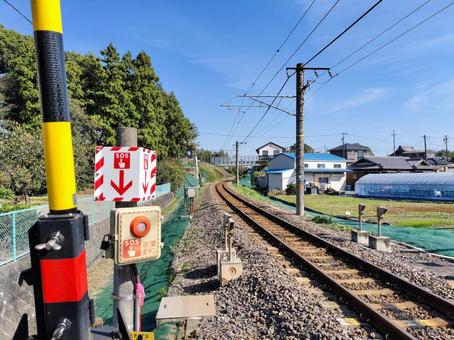 平野亀山線が関西本線を渡る踏切 踏切,jr関西本線,平野亀山線の写真素材