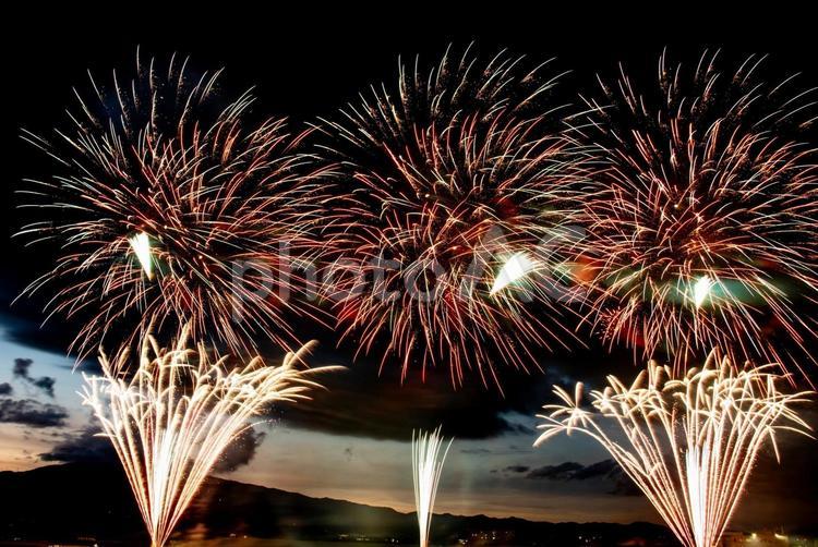 筑後川花火大会 花火,夜景,夜空の写真素材