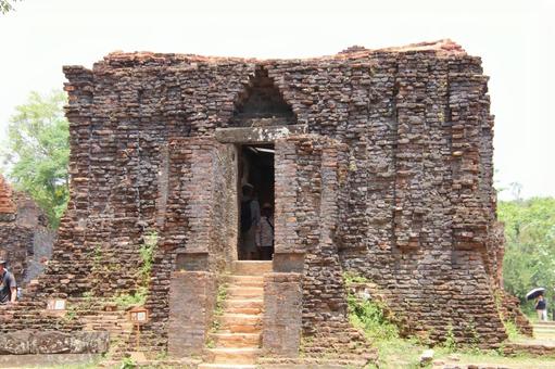 ベトナムの世界遺産ミーソン遺跡 ベトナムの世界遺産ミーソン遺跡 ベトナム,世界遺産,観光名所の写真素材