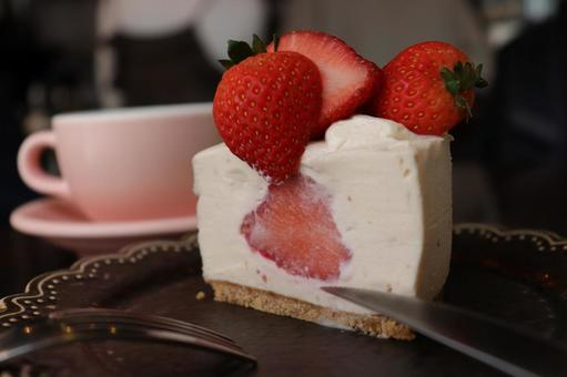 Strawberry cake, JPG Strawberry cake, JPG