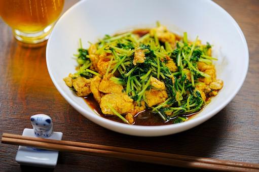 ビールと豆苗の炒め物 ビールと豆苗の炒め物の写真