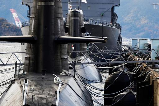 潜水艦 潜水艦 潜水艦,潜水艦救難艦,港の写真素材