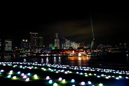 イルミネーション輝く夜の横浜港 夜景,横浜,みなとみらいの写真素材