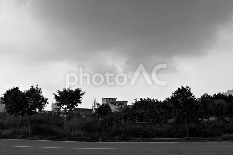 夕立ちの前 雲,夕立ち,風景の写真素材