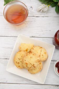 スコーン スコーン,ビスケット,紅茶の写真素材
