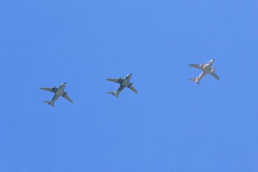 ブルーインパルス3 ブルーインパルス3 ブルーインパルス,航空祭,入間航空祭の写真素材