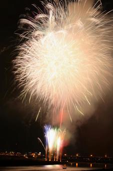 第69回長良川全国花火大会より 05 花火,夏,お祭りの写真素材