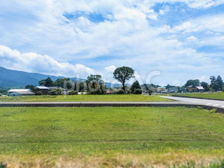 御殿場線車窓から御殿場市東田中付近の田園 jr御殿場線,車窓風景,沿線風景の写真素材