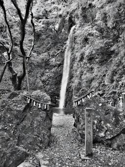岐阜県-養老の滝-白黒 養老の滝,滝,日本の滝百選の写真素材