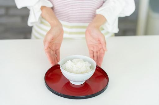 炊き立てのご飯 炊き立てのご飯の写真