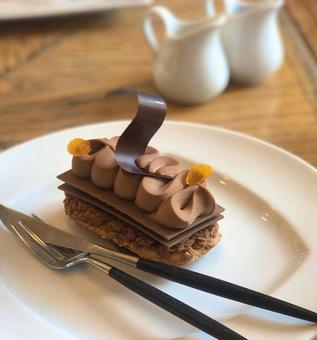 チョコレートエクレア チョコレートエクレアの写真