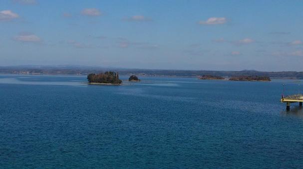 日本海を眺める 日本海を眺めるの写真