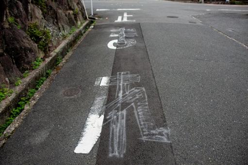 住宅街の道路の補修跡 住宅街の道路の補修跡 補修,道路,アスファルトの写真素材