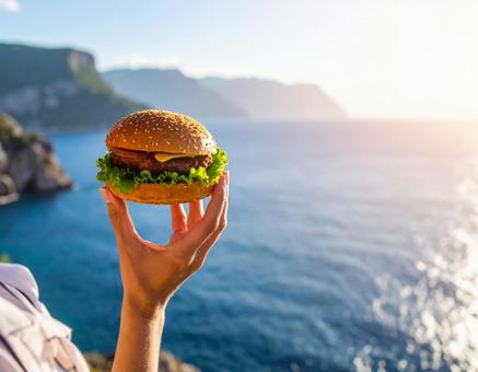 真夏の海でハンバーガー 真夏の海でハンバーガーの写真