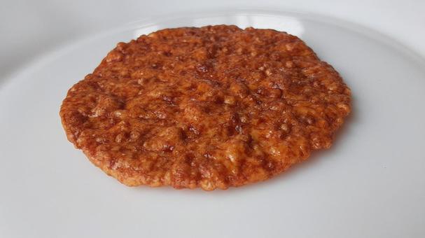 薄焼きしょうゆせんべい・2 薄焼きしょうゆせんべい・2 せんべい,和菓子,米菓の写真素材