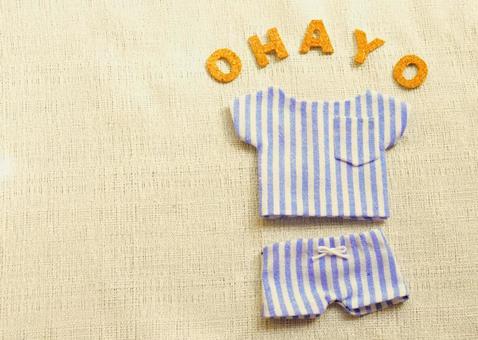 ぬい服 ストライプ パジャマ 3 ぬい服 ストライプ パジャマ 3 パジャマ,ストライプ,夏服の写真素材