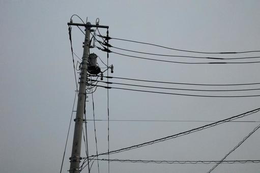 電信柱 電信柱の写真