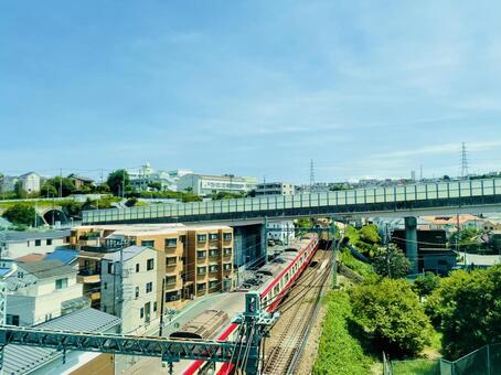 横浜市磯子区杉田の市街地と京急線 杉田,磯子,京急線の写真素材