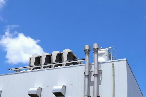 町工場の屋根と空2 町工場の屋根と空2 町工場,工場,企業の写真素材