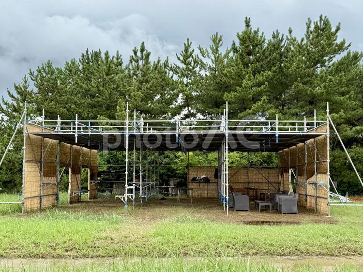 山口県彦島　誰もいない海の家 海の家,小屋,廃墟の写真素材