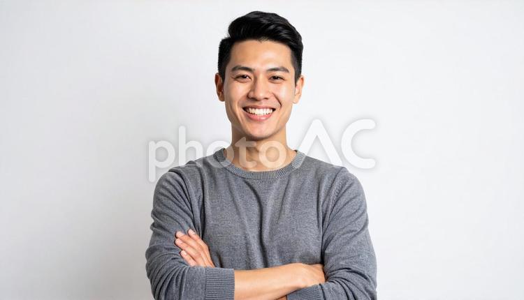 セーターを着た笑顔の男性のポートレート 男性,アジア人,日本人の写真素材