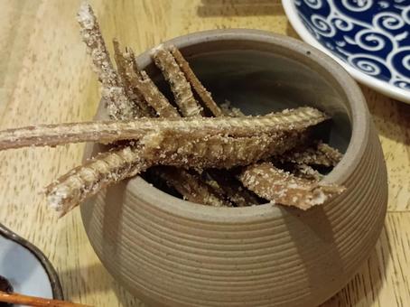 鰻の骨せんべい 鰻の骨せんべいの写真