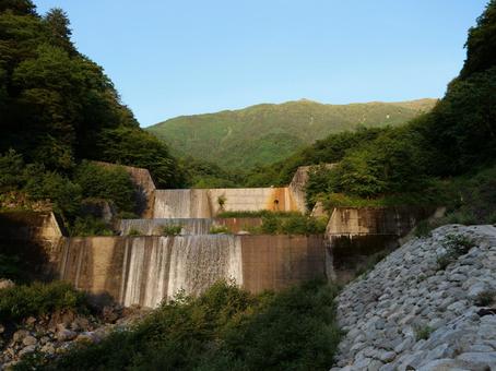 鳳凰三山遠景 鳳凰三山遠景の写真