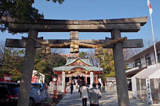 初詣風景 初詣,新年,正月の写真素材