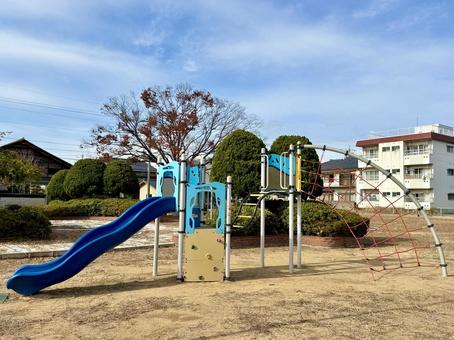 秋の公園の遊具 秋,公園,遊具の写真素材