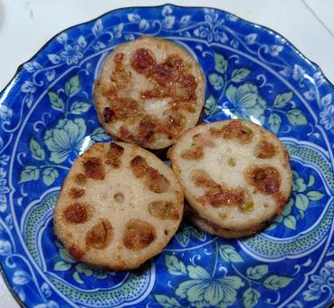 挽肉を挟んだレンコンの料理 レンコン,秋,はさみ焼の写真素材