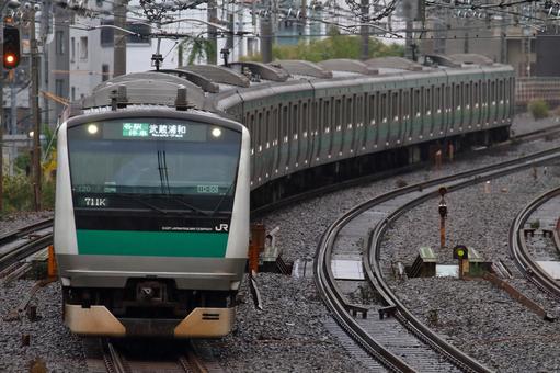 JR埼京線、E233系、120編成 JR埼京線、E233系、120編成 jr,埼京線,e233系の写真素材